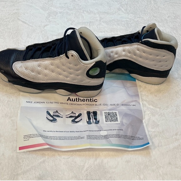 Nike Jordan 13 Retro White Obsidian Powder Blue (GS) Shoes Size 5Y- DJ3003-144 - Picture 11 of 13